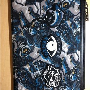 Basically New Kenzo Tiger Clutch